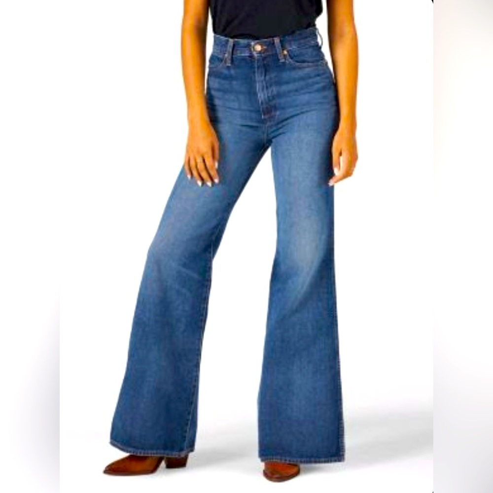 Wrangler- Retro Blue Women's Jeans